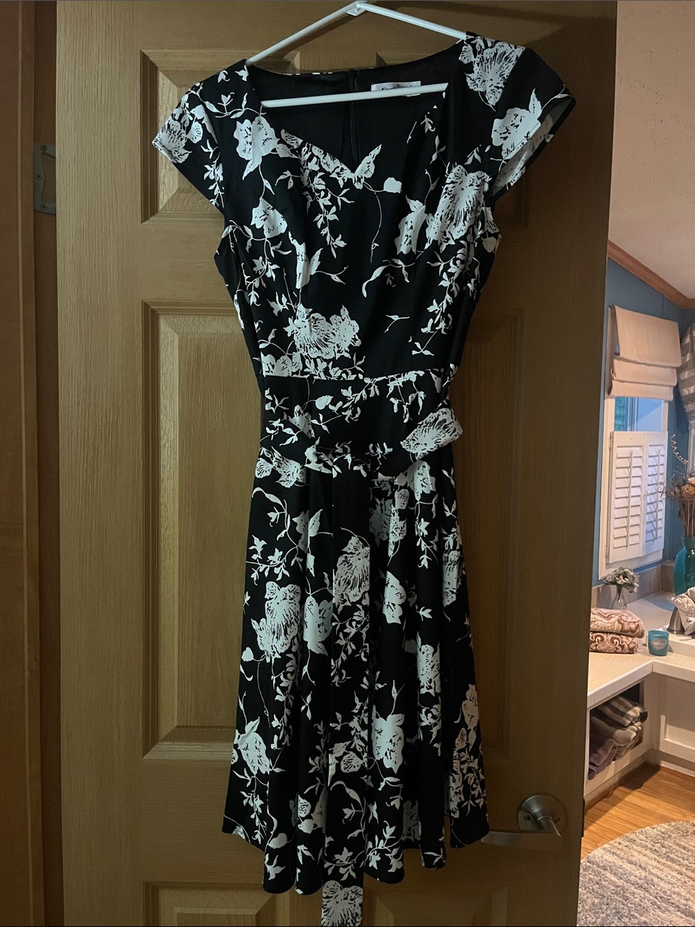 Amazon Black and White Floral V-Neck Midi Dress